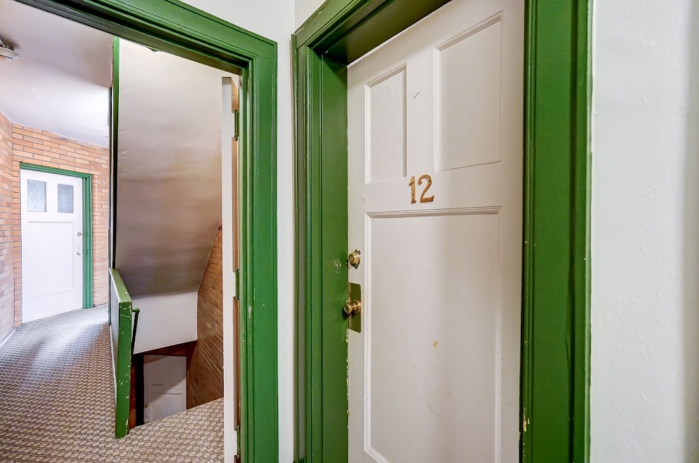 Gallery Image 8